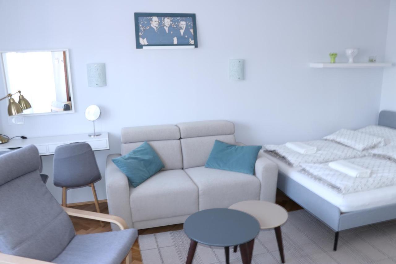 Petofi Apartman Apartment Seghedin Exterior foto