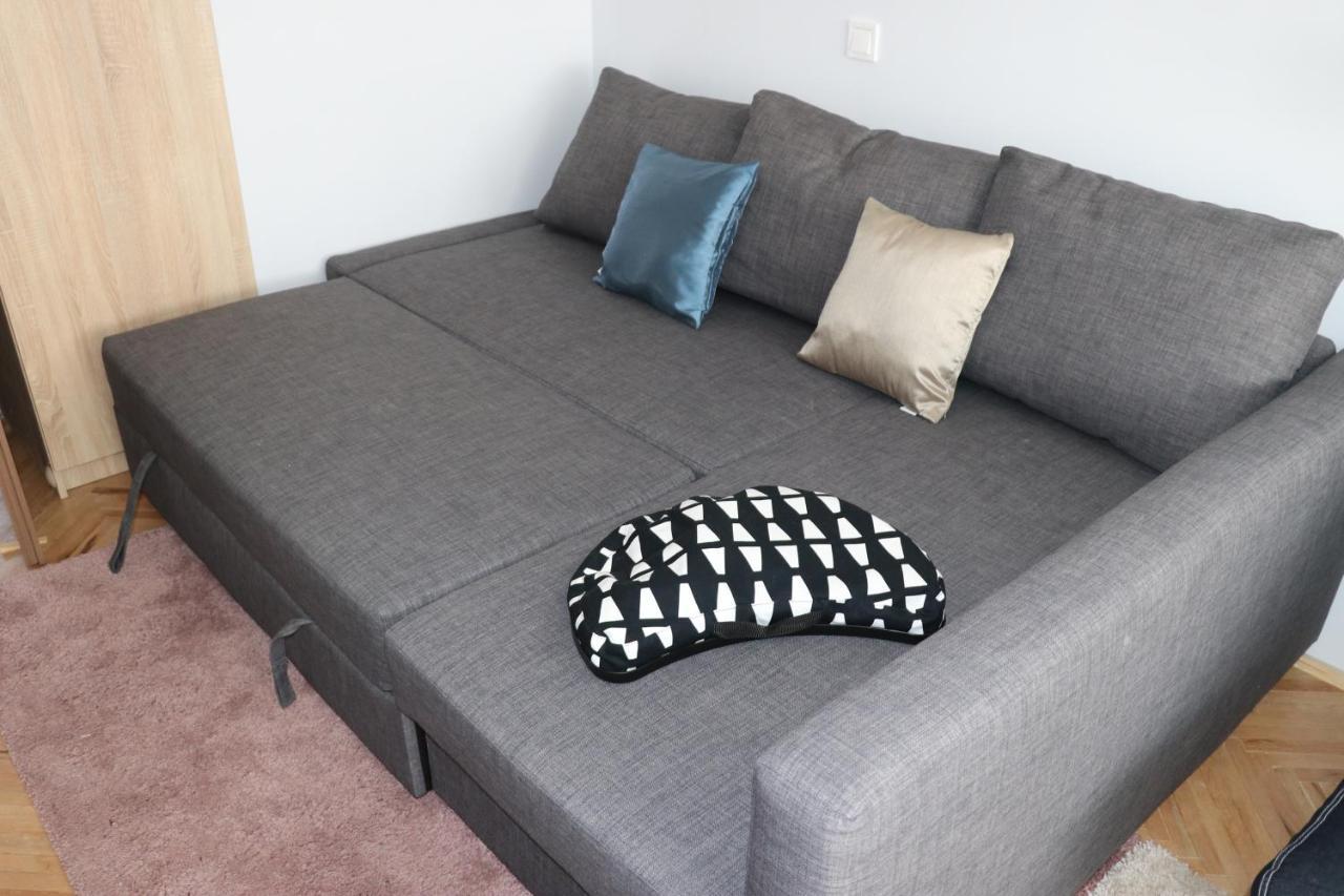 Petofi Apartman Apartment Seghedin Exterior foto