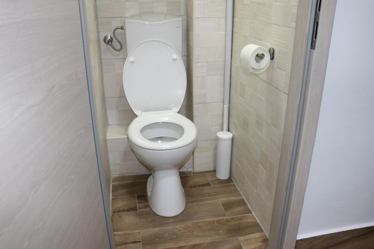 Petofi Apartman Apartment Seghedin Exterior foto