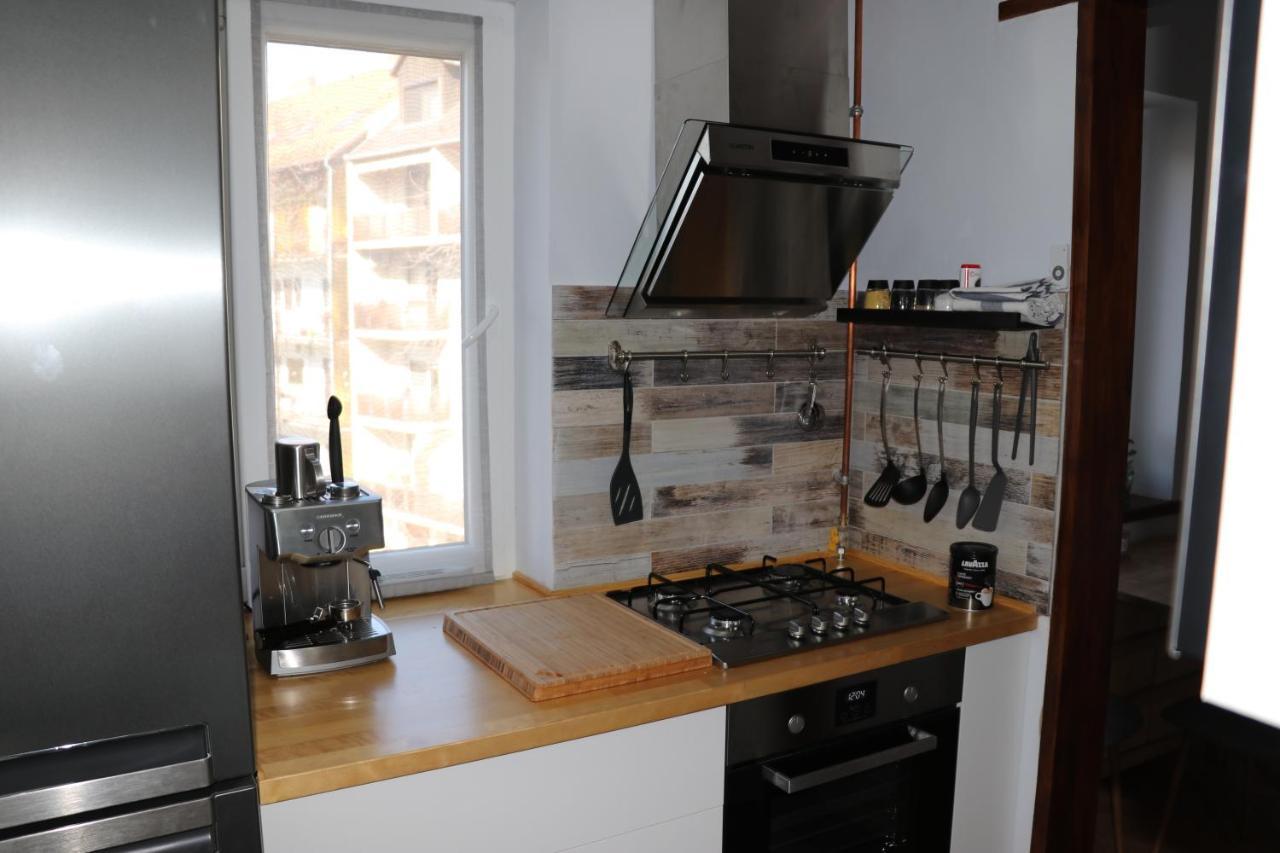 Petofi Apartman Apartment Seghedin Exterior foto
