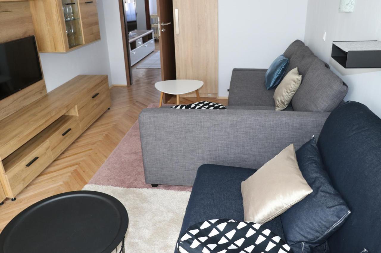 Petofi Apartman Apartment Seghedin Exterior foto